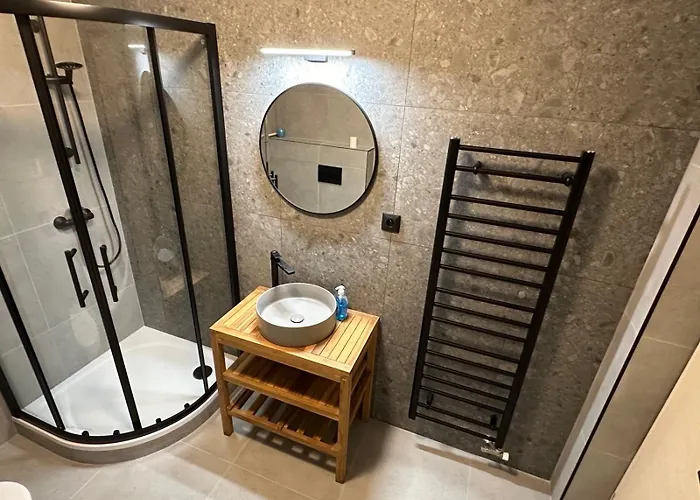 U Krize アパート ハルラホフ